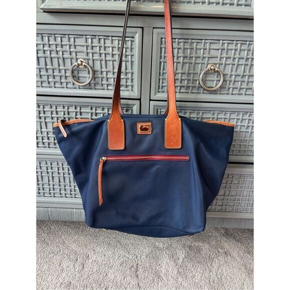 Dooney & Bourke large tote navy, $270 - Picture 3 of 12